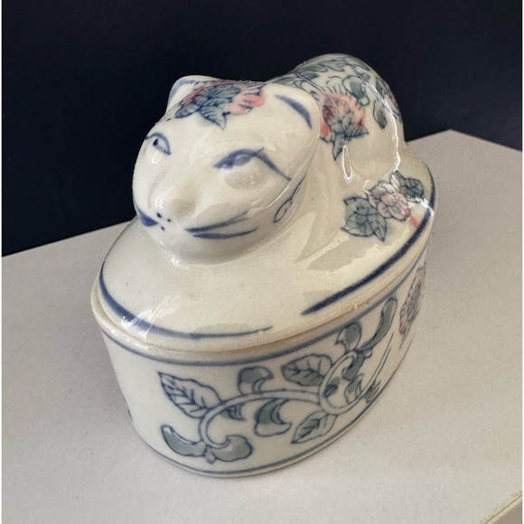 Small cat glass dish/trinket jar. - Picture 3 of 5